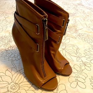 Vince Camuto Peep Toe Booties